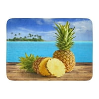 Žuta plaža ananas na drvenom stolu u tropskom pejzažnom koktelu Karipsko vratilo na podne rug rug 23.6x