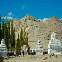 Bijela Stupa šuma, Shey, Ladakh, Indija Poster Print Anthony Asael