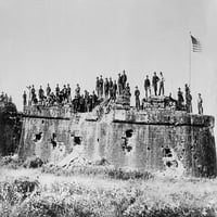 Američke trupe nakon podizanja zastava Fort San Antonio de Abad istorija