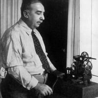 Edwin S. Porter sa ranim modelom istorije projektora Edengraph