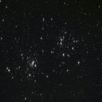 i NGC 884, dvostruki klaster u sazviježđu Perseus Poster Print