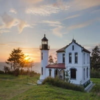 Zalazak sunca na Admiralty Head Lighthouse, Državni park Fort Casey na ostrvu Whidbey, državni poster