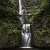 Vodopad, Portland, Oregon, SAD. Poster Print Jonathan Tucker StockTrek Images