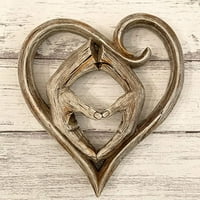 Handeo Skulpture za privjesak za srce Rustikalni zid viseći drva srce držeći ruke zidni dekor za dom